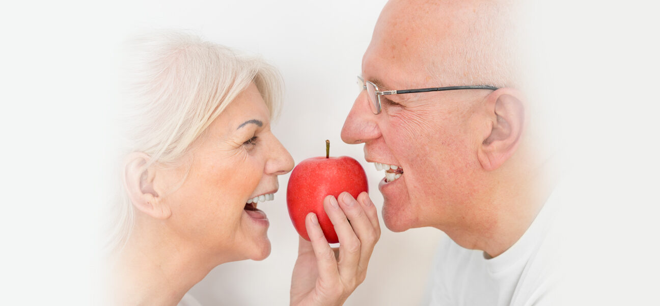 5 Key Things to Know If You Wear Dentures: Tips and Information for Proper Denture Care and Maintenance